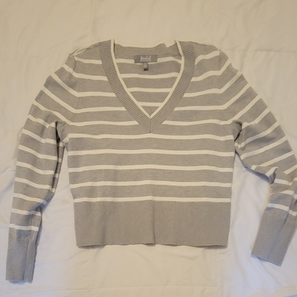Very cute, stripped V-neck sweater